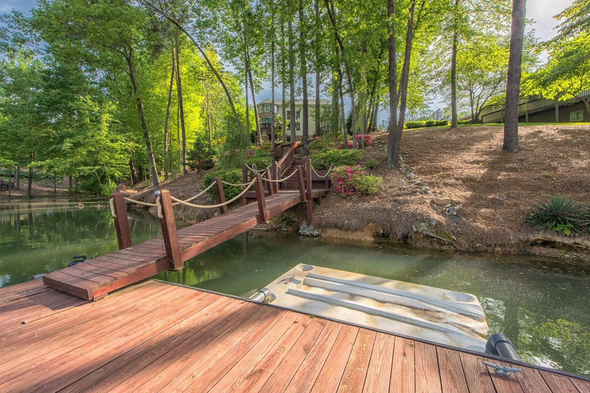 Lakeside Landing By Avantstay Private Dock Mooresville Dış mekan fotoğraf