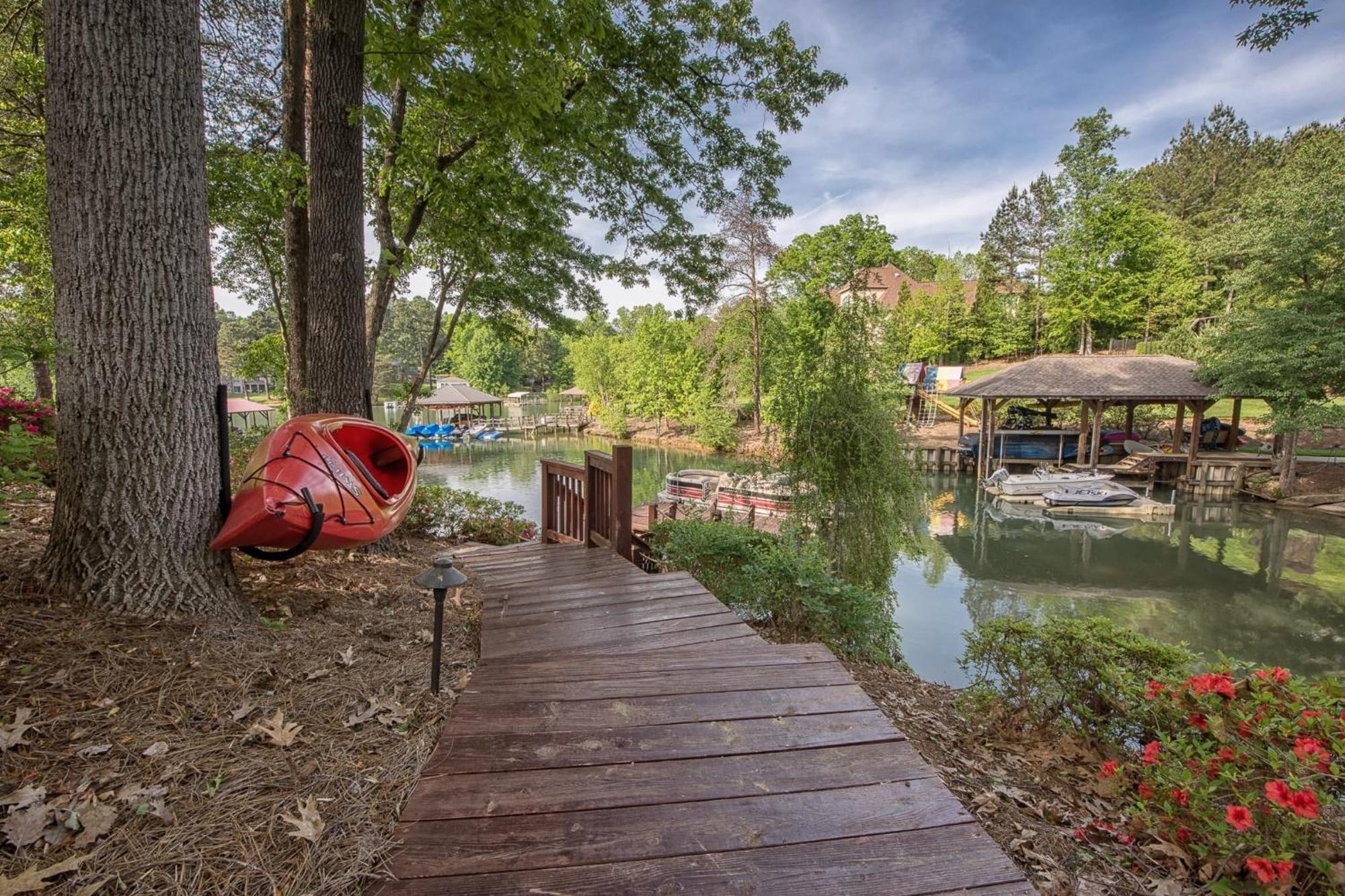 Lakeside Landing By Avantstay Private Dock Mooresville Dış mekan fotoğraf